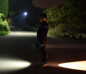 L77B LATARKA AKUMULATOROWA SZPERACZ        BANK ENERGII 12