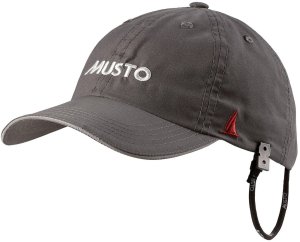 Musto czapka z daszkiem żeglarska ESS FD CREW CAP 80032 965 1