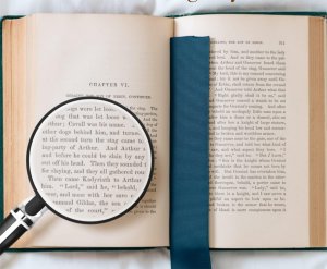 Lupa klasyczna szkło powiększające składana 70mm 5