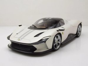Samochód Bburago Ferrari Daytona SP 1:18 1