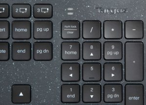 Targus EcoSmart - Tastatur - nachhaltige Energiegewinnung - full size - antimicrobial - hintergrundbeleuchtet - kabellos - Bluetooth 5.0 - QWERTY - Spanisch - Schwarz - recycelte Verpackung 8