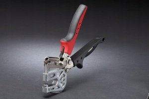 Malco Skardos (profilių) sujungimo replės, 7:1 svertinis mechanizmas, lengvos ir kompaktiškos (max 0,86x2 storio skardai) 2