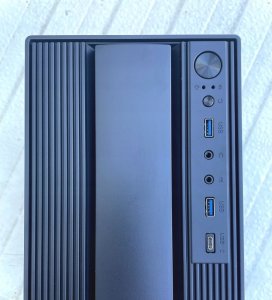 EUROCASE skříň MC MF-300B, Micro Tower, 1xUSB-C, 2xUSB 3.0, 2x audio, bez zdroje 2