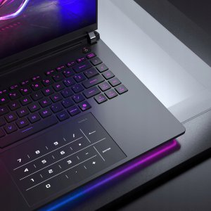 Laptop Asus ROG Strix SCAR 16 G635 Ultra 9 275HX / 64 GB / 4 TB / W11 / RTX 5090 / 240 Hz (G635LX-U9644W) 16