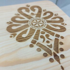 Krzesełko Drewniane w Stylu Góralskim Parzenica Stołek Ryczka Taboret Sosna 3