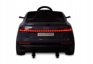 POJAZD NA AKUMULATOR AUDI ETRON SPORTBACK GREY 6