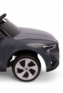 POJAZD NA AKUMULATOR AUDI ETRON SPORTBACK GREY 7