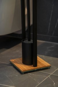 Wenko Stojak na papier toaletowy ze szczotką do wc BAMBUSA, z bambusową podstawą, WENKO 3