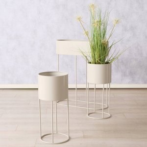 Metalowe stojaki na kwiaty AURELA, 3 sztuki 2