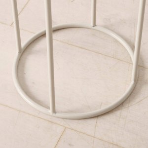 Metalowe stojaki na kwiaty AURELA, 3 sztuki 4