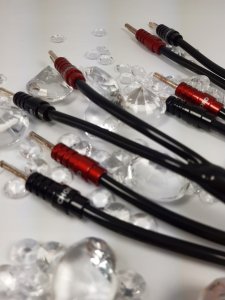 Chord CLEARWAY X - Kabel głośnikowy z wtykami ChordOhmic Długość: 2 x 2,5m 9