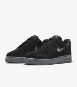 Nike Air Force 1 HQ3827-002 Czarne 40 1