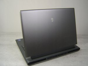 Alienware m18 R2 i9-14900HX 32GB 2TB SSD RTX 4090 QHD+ 165Hz Windows11 13