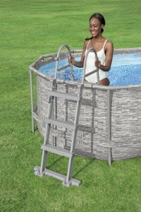 Drabinka bezpieczna do basenów 107 cm Bestway 58330 EDUKAMP 11