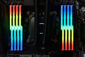 Pamięć G.Skill Trident Z RGB, DDR4, 64 GB, 4000MHz, CL18 (F4-4000C18Q2-64GTZR) 12