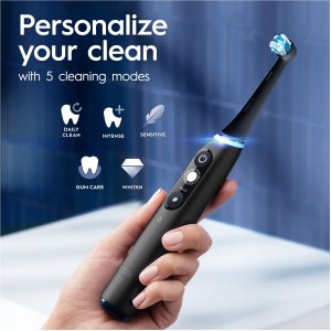 Oral-B iO Series 7s electric toothbrush, black 1