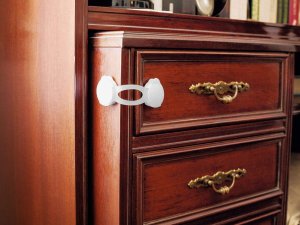 Yale SAFETY LOCK SHORT CS506 2PCS 2
