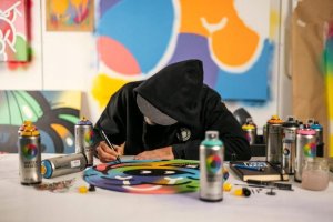 PAINT AEROSOL BLACK RV-9011 400ML 5