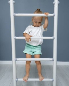 Drabinka gimnastyczna Next-5 Max 220 cm z talerz-huśtawką i materacem CE 12