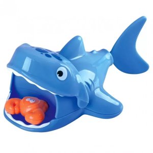 Happy Baby Swim and catch shark 1