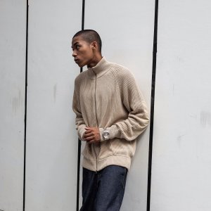 Casio G-Shock GM-B2100AD-5AER BLUETOOTH 200m srebrny 12