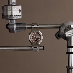 Casio G-Shock GM-B2100AD-5AER BLUETOOTH 200m srebrny 9