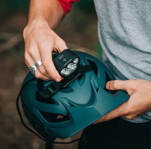 Lampka przednia mtb MAGICSHINE MONTEER 8000S V2.0, 8000 lumenów (NEW) 6