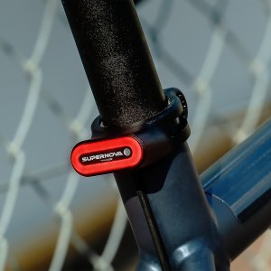 Lampka tylna SUPERNOVA TL3 MINI Tail E-bike 6V 31,6mm zacisk podsiodłowy 3