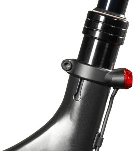 Lampka tylna do e-bike LUPINE C14 45 Lumenów, Fabryczne wyjście pod Shimano, Zintegrowana z zaciskiem sztycy, Średnica obejmy 34.9mm, Bez Czujnika ham 6