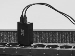 Ładowarka Green Cell z funkcją szybkiego ładowania (CHAR03) 5