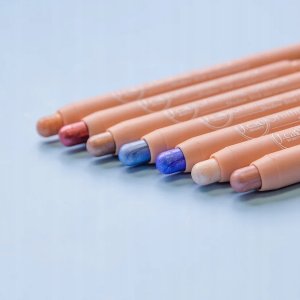 J.CAT BEAUTY_Shimmie Struck Shadow Stick cień do powiek w sztyfcie 109 Sparkling Pebbles 2g 3