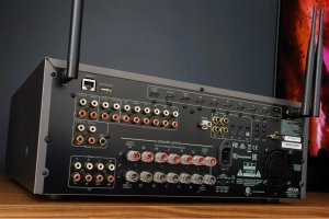 Lenovo Arcam AVR5 11