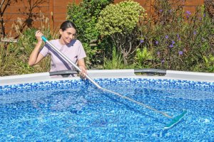 Bestway AquaSurge Pool zestaw do czyszczenia 15
