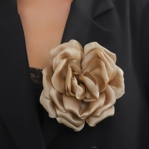 Broszka ozdobna, efektowna kwiat 12 x 12 cm kremowy BZ187 2