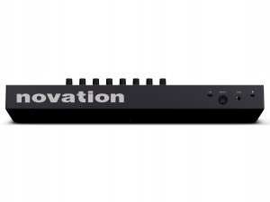 Novation Launchkey 25 MK4 MIDI keyboard 2