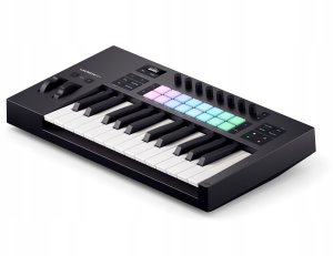 Novation Launchkey 25 MK4 MIDI keyboard 8