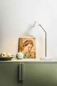 Innolux Carin table lamp, E27, white/chrome 2