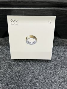 Oura Ring 4 smart ring, Gold, size 9 1
