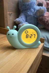 Alecto Baby Simon Snail sleep rhythm alarm clock, mint green 11