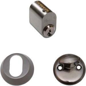 COLLECT SKAND CIL 18 AND BRACEL GRAPHITE 1
