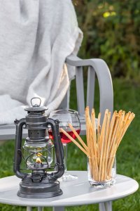 Feuerhand Lampa Naftowa Sztormowa 276 Iron 2