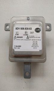 Przetwornica napięcia XENON L/P pasuje do: VOLVO V40 II, AUDI A1 8X, A3 8P, A3 8V, A4 B8, A5 8T, A6 C7, A7 C7, A8 D4, Q3 8U, Q5 8R, SEAT ALHAMBRA 7N, SKODA OCTAVIA II, OCTAVIA III 03.04-08.19 9