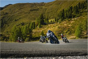 Interkom Cellularline INTERPHOUCOM16TP Mesh 2.0 BT IP67 zasięg 1,6km 6