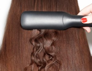 ghdMax szeroka prostownica do włosów większe płytki więcej połysku 3