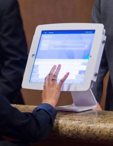 Compulocks iPad Air 10.9" (4-5th Gen) Space Enclosure Rotating Counter Stand White, 27.7 cm (10.9"), Apple, iPad Air (4th gen.) 10.9" (2020) A2324, A2072, A2316, A2316 iPad Air (5th gen.) M1 10.9" (2022)..., White, Aluminium, 0 - 160° 3