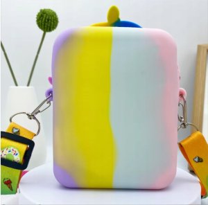 Urocza silikonowa torebka z funkcją Pop It  motyw jednorożca 4