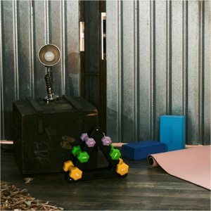 Stojak na hantle 3 komplety trójkątny gimnastyczne 5