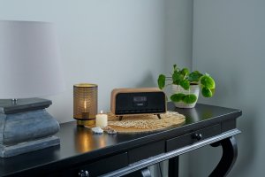 Głośnik Thomson Głośnik drewniany bezprzewodowy COSY Bluetooth Radio FM Alarm LCD 30W 9