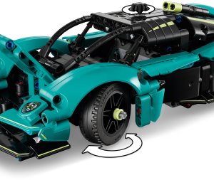 LEGO Technic Aston Martin Valkyrie (42208) 5