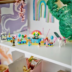 Friends Bal przebierańców z jednorożcem i wróżką (42661) 4